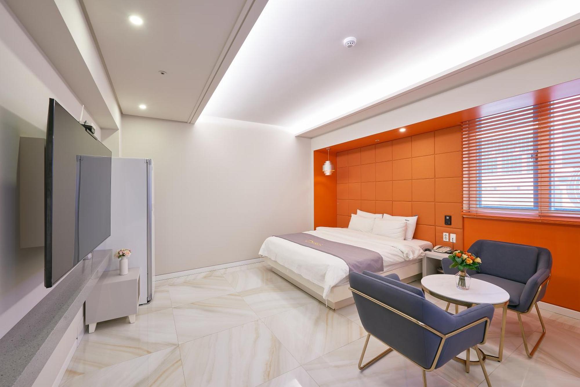 Dubai Hotel Gwangju Metropolitan City Buitenkant foto