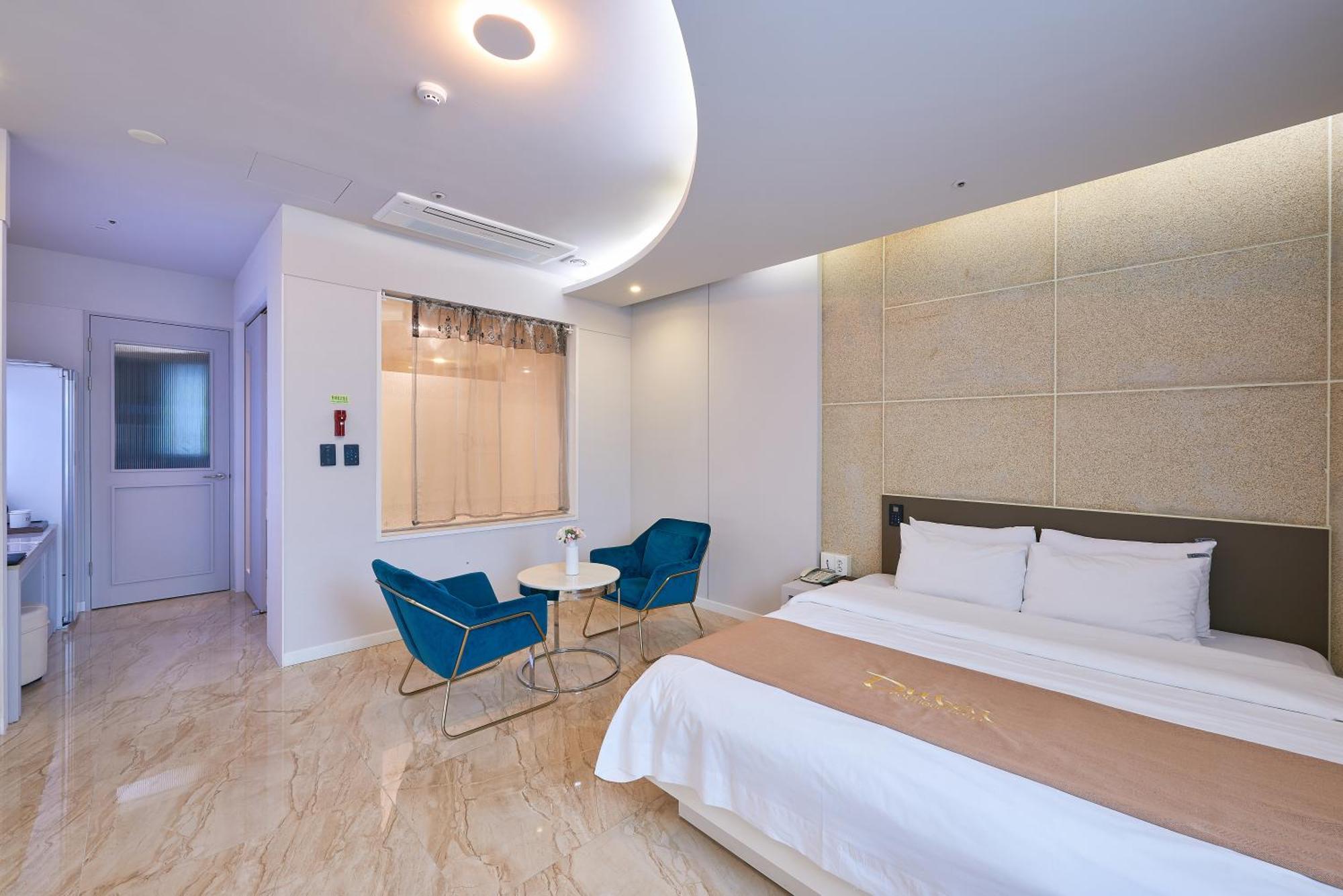 Dubai Hotel Gwangju Metropolitan City Buitenkant foto