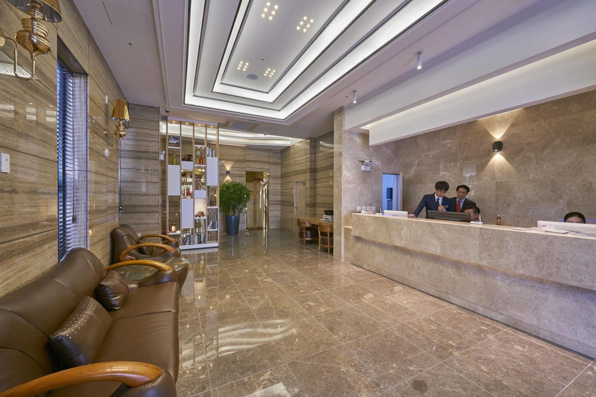 Dubai Hotel Gwangju Metropolitan City Buitenkant foto